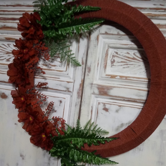 Handcrafted Yarn Wreath|Wreaths|Door Hanger|Door Decor - Picture 4 of 7